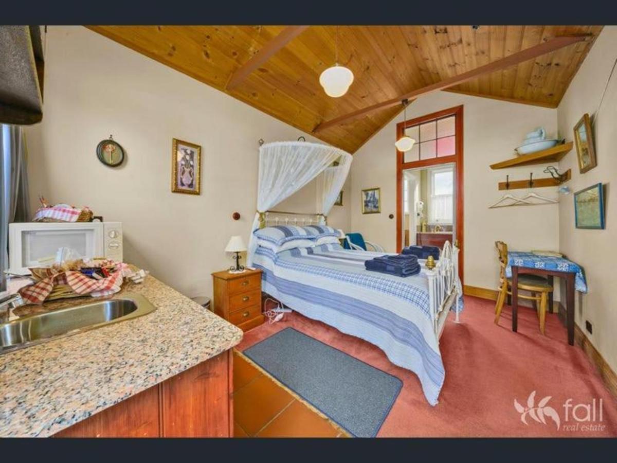 Sorell Barracks Bagian luar foto